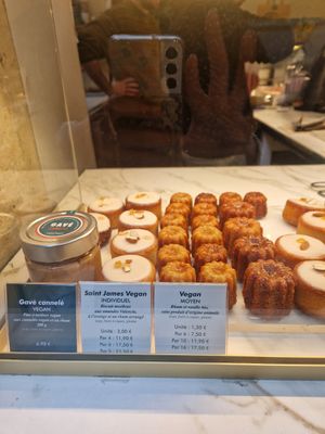  at Cassonade Cannelés & Spécialités in Bordeaux