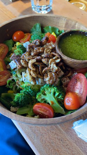 Earth bowl at Healthy Ubud in Ubud