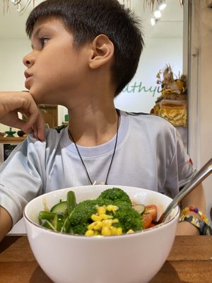 Kids veggie and rice bowl at Healthy Ubud in Ubud