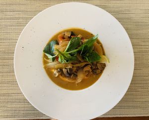 Excellent plat avec de superbes épices. Top comme toujours at Yogi Booster in Lausanne