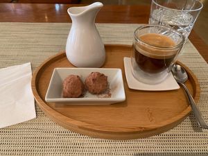 Praline at Yogi Booster in Lausanne