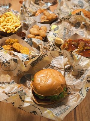 Einmal alles bitte   at VINCENT - Schönhauser Allee Arcaden in Berlin