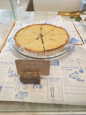 quiche at Vegan & Beyond in Seoul