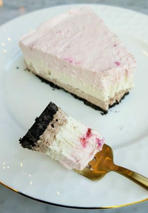 Neapolitan cheesecake at Vegan & Beyond in Seoul