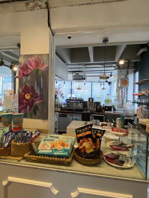 All the snacks   at Vegan & Beyond in Seoul