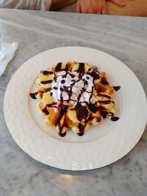 Banana waffle at Vegan & Beyond in Seoul