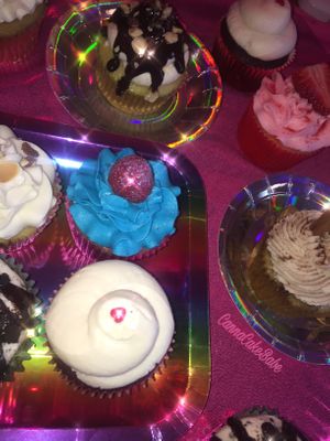 cupcake party at Canna Cake Babe in Las Vegas