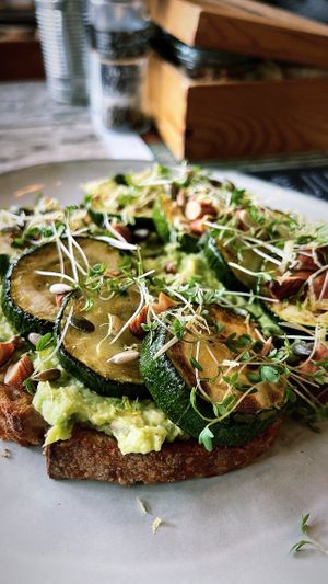 Avocadotoast 🥑  at De Juf in Middelburg