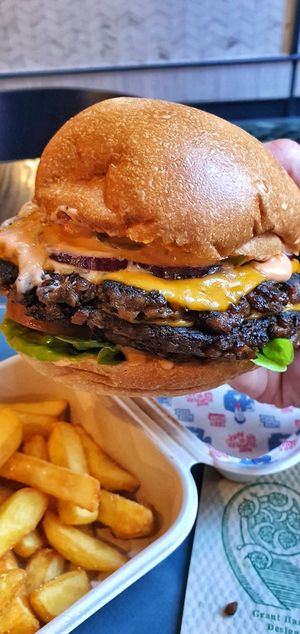 Triple Super Smash 🔥💚 at Wise Boys Burgers - Auckland CBD in Auckland