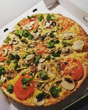 Kap Verde at Domino's Pizza in Loerrach