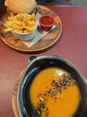 Great food  at Green&Burger - Biocenter in Barcelona