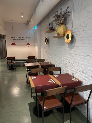 Inside  at Green&Burger - Biocenter in Barcelona