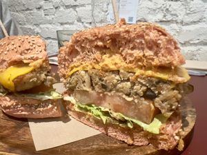 Happy burger  at Green&Burger - Biocenter in Barcelona