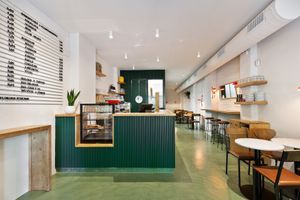 Restaurant at Green&Burger - Biocenter in Barcelona