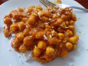 Chana masala with rice at Namaste India in Puerto Morelos