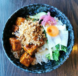 Chi tofu bowl at Chi in Vancouver