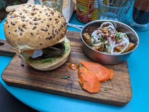 Vegan burger with rosemary potatoes at La Cantine de Sam in Paris