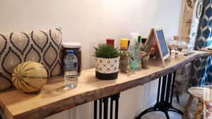 Deco at La Cantine de Sam in Paris