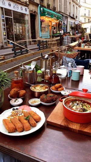 A TERRACE FOR SUNNY DAYS at La Cantine de Sam in Paris