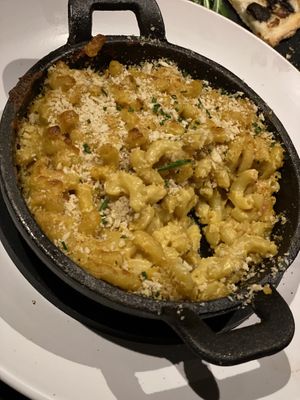Mac n Cheese  at Neon Tiger in Charleston