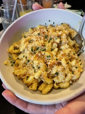 Mac   at Neon Tiger in Charleston