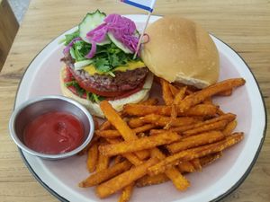 Impossible Cheeseburger at The Park by Years in Kowloon