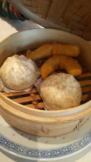 Vegan dumplings at De Yuan in Liege