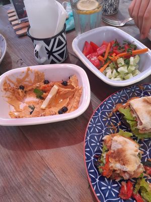 Hummus and salad at Freeduchio in Batumi