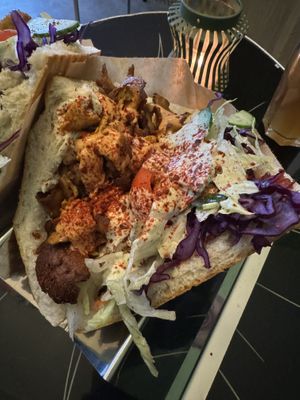 Fiöner  at Vamos Veganos in Berlin