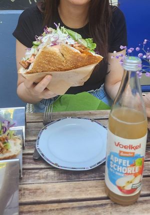  at Vamos Veganos in Berlin