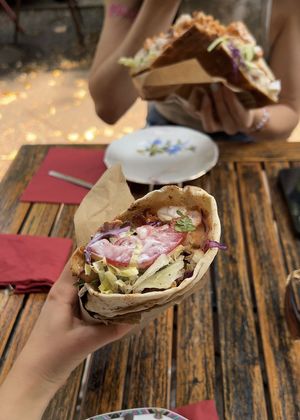 Dürüm  at Vamos Veganos in Berlin