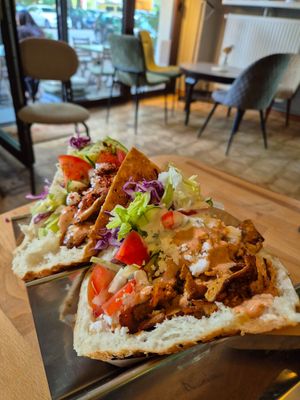  at Vamos Veganos in Berlin