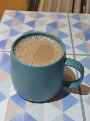 溫豆漿紅茶 at De l'espoir 手在餐桌 in New Taipei City