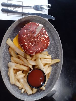 Dinner at Billy's. Veggie burger in a Beetroot bun, and chips. Great meal at Billy's Junction in Mernda