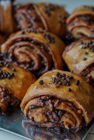 Chocolate x Wallnut at Commune Cafe in Tallinn