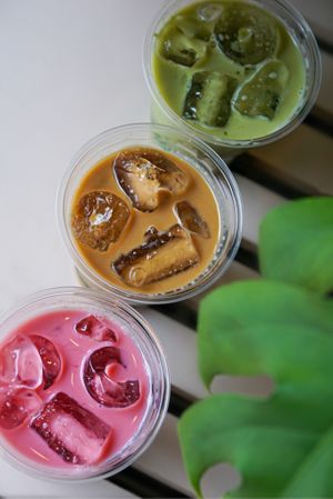 Raspberry chai latte / Cold brew / Matcha latte at Commune Cafe in Tallinn