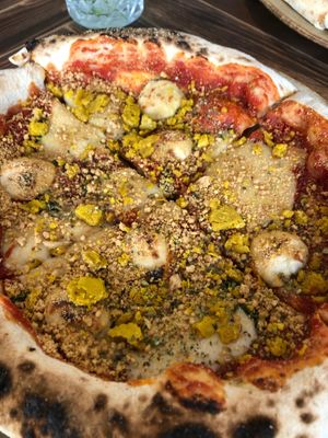 4 Cheeses at Commune Cafe in Tallinn