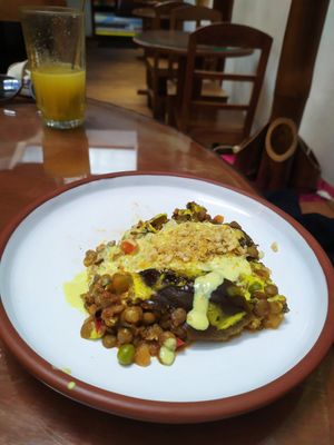 Main dish at Namas Te in La Paz