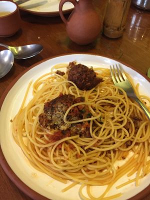 Spaghetti with quinoa balls  at Namas Te in La Paz