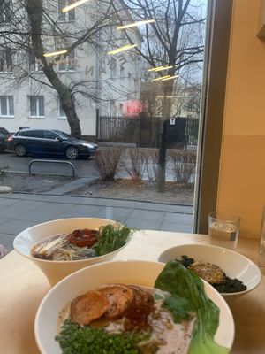 window seat at Vegan Ramen Shop - Jana Pawla in Warsaw