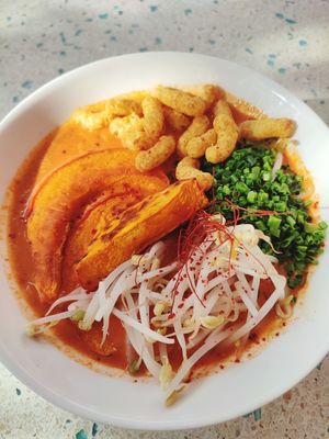 Pumpkin spice ramen (seasonal) at Vegan Ramen Shop - Jana Pawla in Warsaw