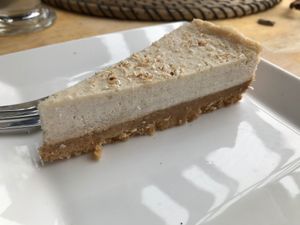 Vegan cheesecake at Pancake Beachhouse Cocomo in The Hague