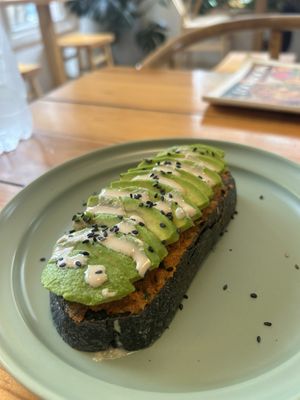 Red pesto toast with avocado  at iVegan Supershop Westlake Hanoi - Healthy Plant Based Cafe in Hanoi