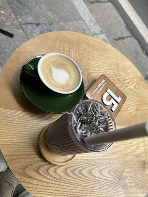 Blueberry muffin smoothie (so good!)   at iVegan Supershop Westlake Hanoi - Healthy Plant Based Cafe in Hanoi