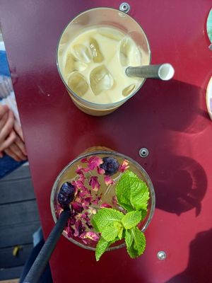 matcha chai latte and sencha mint at Cudo Vegan Sushi in Poznan