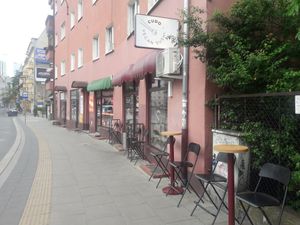 Outdoor seating at Cudo Vegan Sushi in Poznan