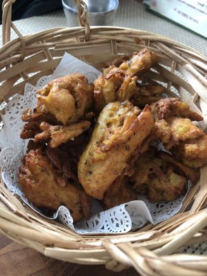 Soy Chicken   at Soban Vegan 소반 비건식당 in Busan