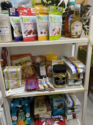 Snacks  at Soban Vegan 소반 비건식당 in Busan