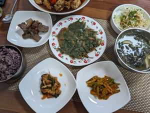 Soban Jeong-sik at Soban Vegan 소반 비건식당 in Busan