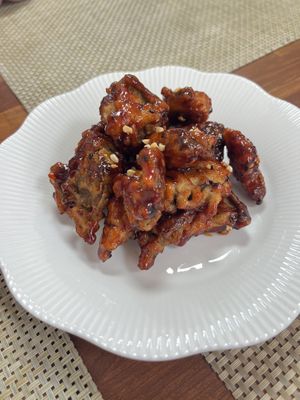 Shiitake mushrooms   at Soban Vegan 소반 비건식당 in Busan